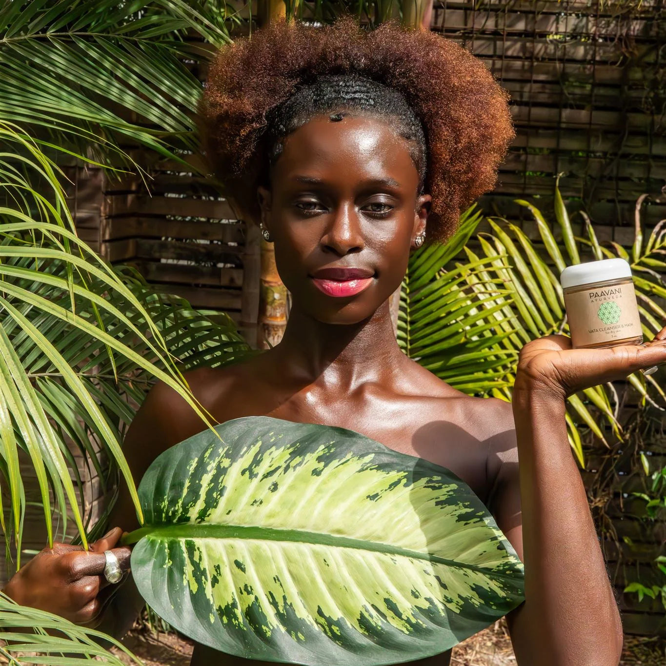 Vata Cleanser & Mask | Ayurvedic Cleansing Grains for Dry, Delicate Skin